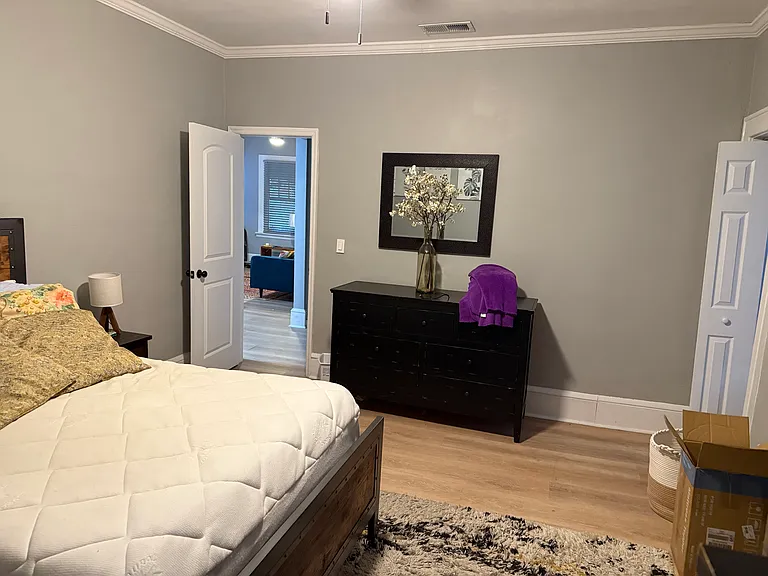 4226 N Pearl St — Photo 13