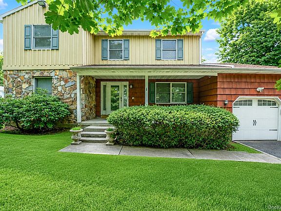 2nd image of 2 Berkeley Pl