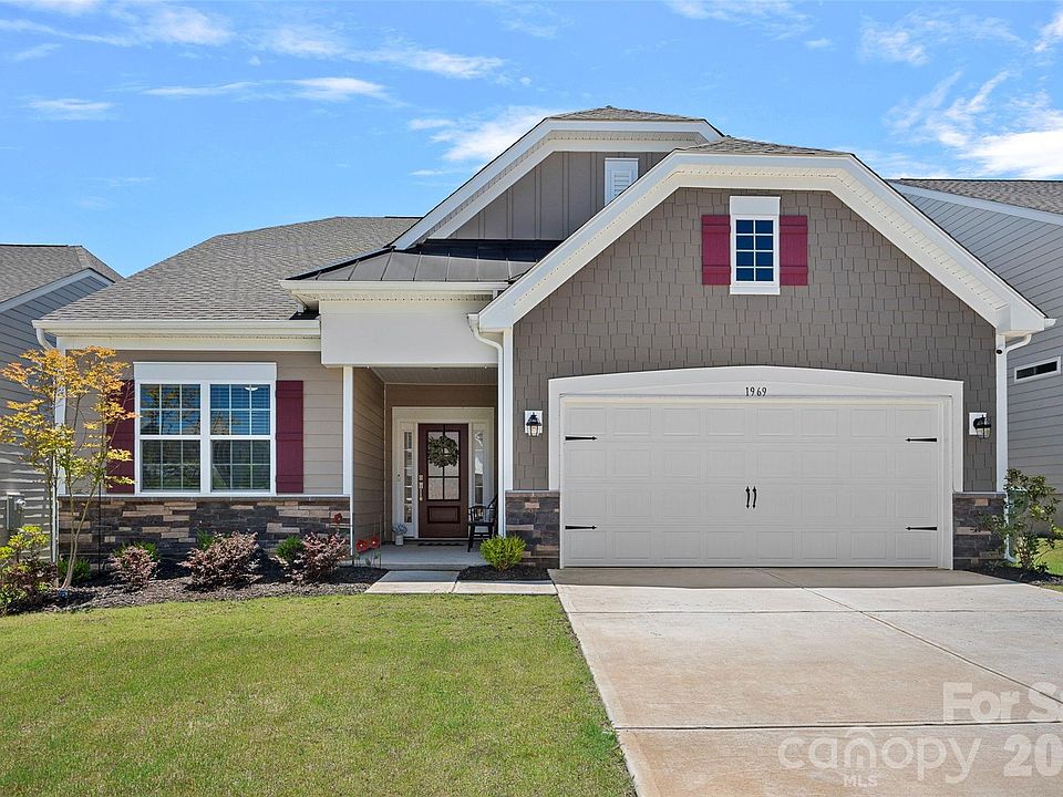 1st image of 1969 Copper Path Dr
