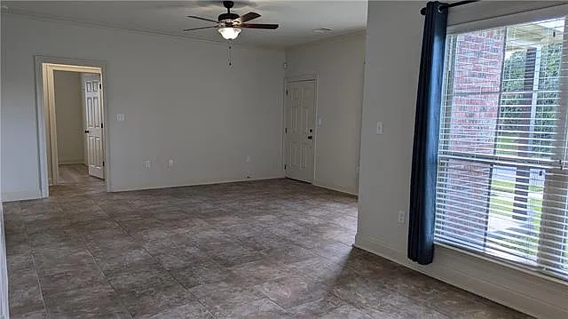 9725 Kinglet Dr — Photo 21