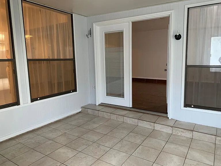 6453 N College Ave — Photo 9