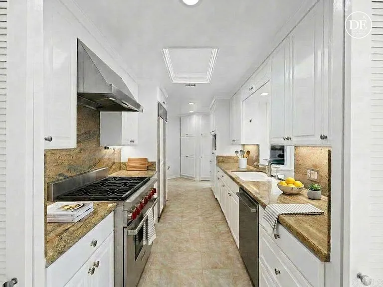 7920 Avenida Alamar — Photo 14