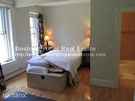114 Saint Botolph #1 Boston - Back Bay Unit Photo 5