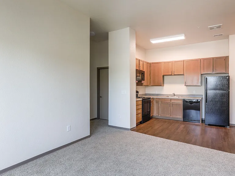 Arroyo Village Apartments — Photo 13