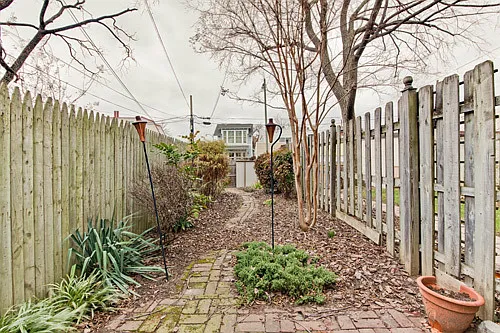 517 1/2 10th St SE — Photo 13