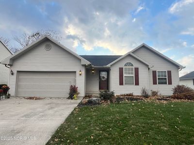 1010 Country Creek Dr, Findlay, OH, 45840