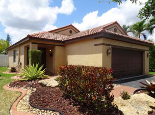1535 Mira Vista Cir, Fort Lauderdale, FL 33327