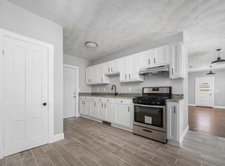 92 Spring St #2F, Manville, RI 02838