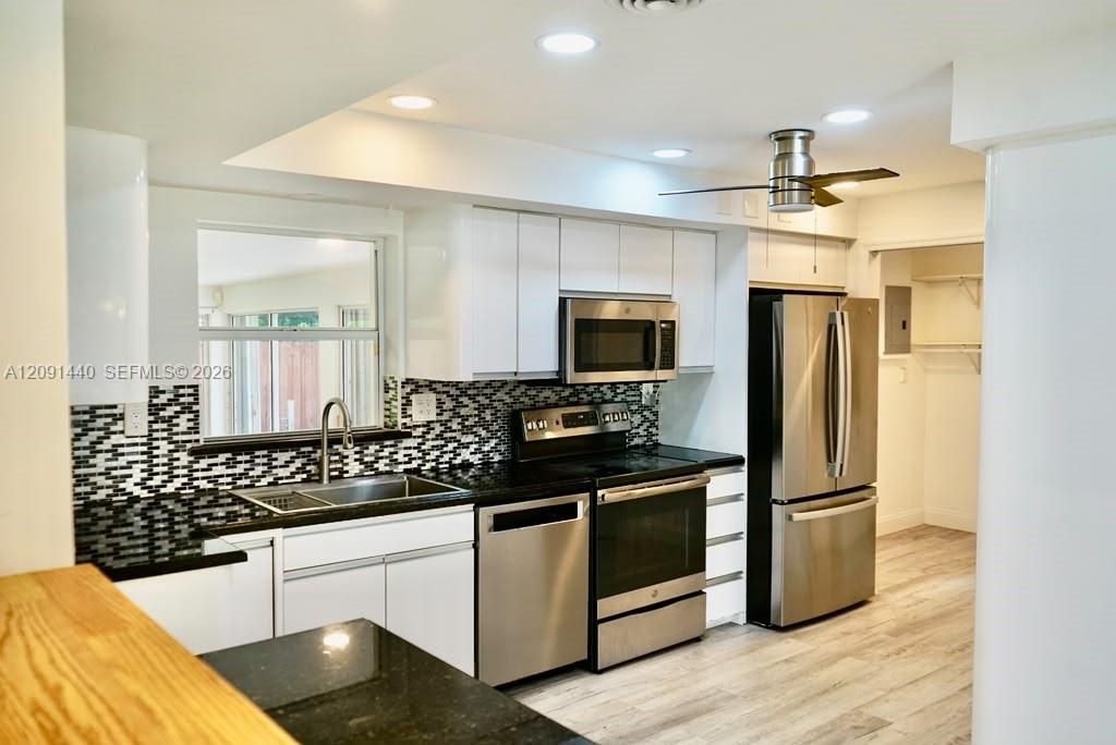 3404 Barton Rd, photo 9