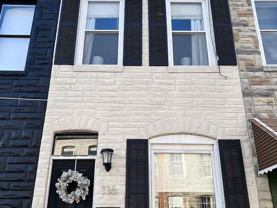 136 N Curley St