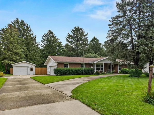 6551 Linden Cir, Windsor, WI 53598