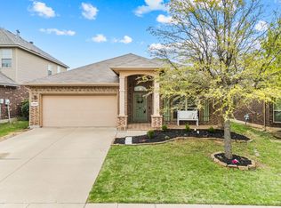 1260 Woodbine Cliff Dr, Fort Worth, TX 76179