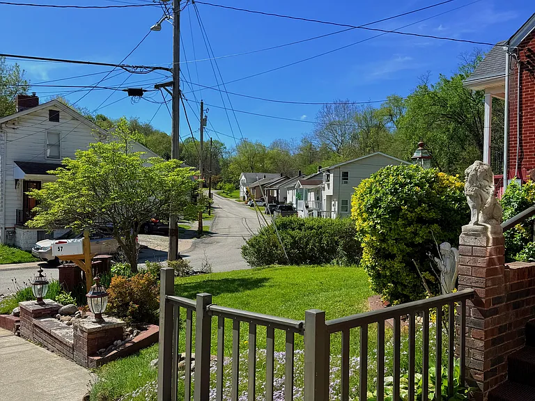 57 Zeller St — Photo 70