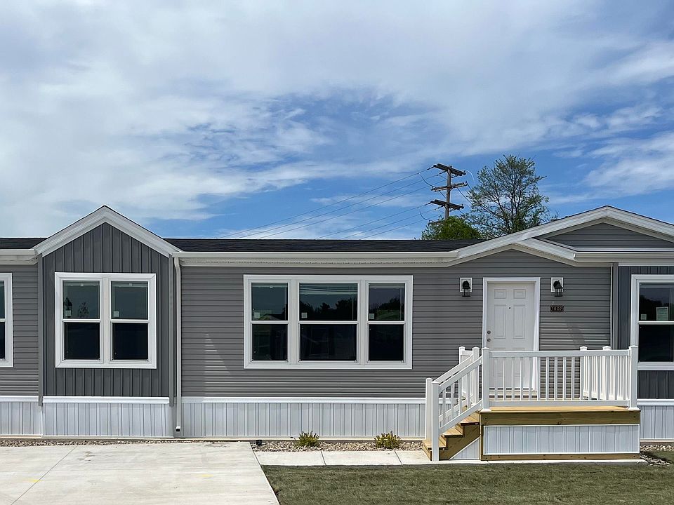 Exterior Image-0-Champion Parke Place