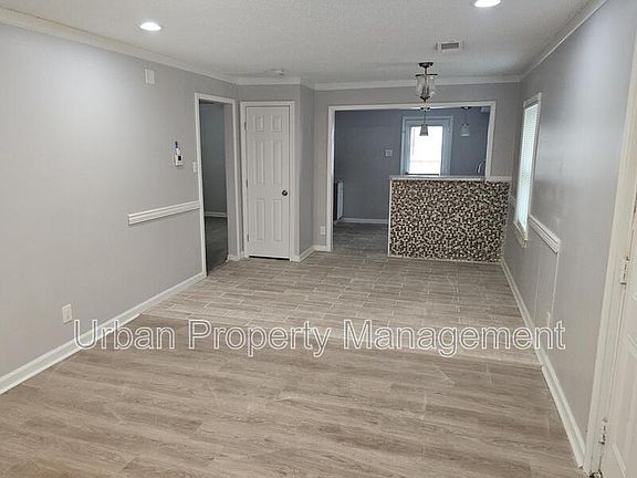2nd image of 1724 Norfolk St