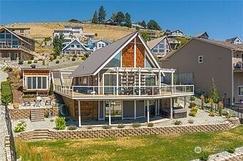 1st image of 102 San Remo Lane