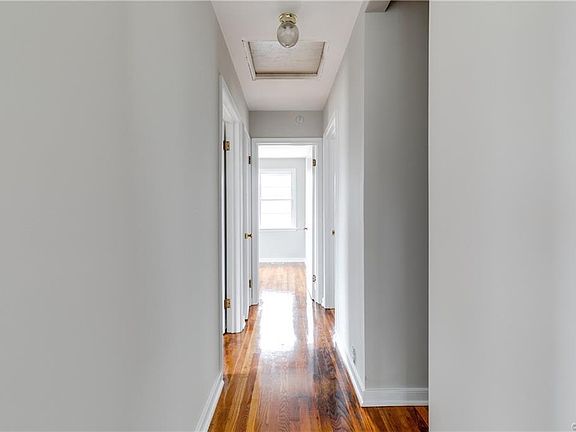 5th image of 2210 Cool Brook Dr