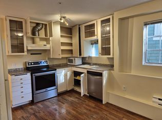 3539 W 3rd Ave, Vancouver, BC