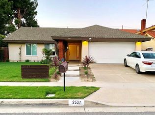 2537 W Hall Ave, Santa Ana, CA 92704