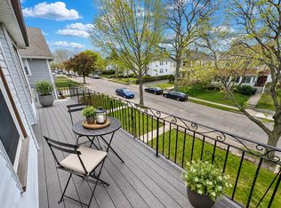 88 Greaton Rd FLOOR 2, West Roxbury, MA 02132