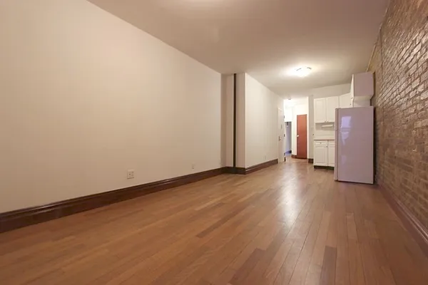 Rented by Compass | media 19