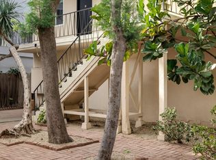 329 S Reeves Dr #TOP, Beverly Hills, CA 90212