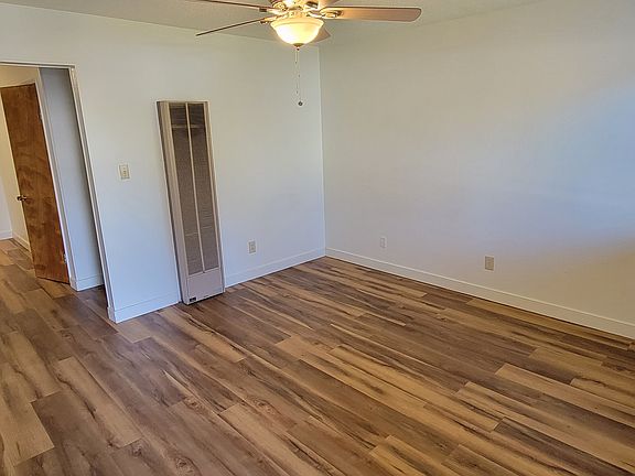 2nd image of 2881 Acacia Way #2