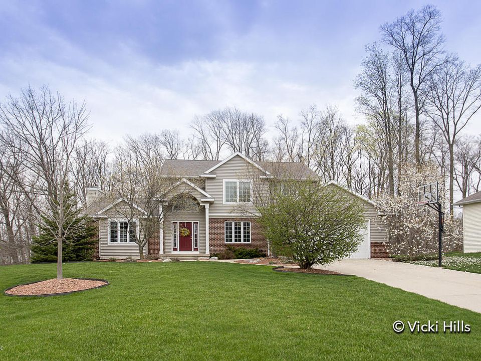 1st image of 6136 Ganton Ct