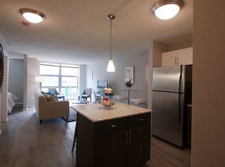 600 W Randolph St #C5, Chicago, IL 60661