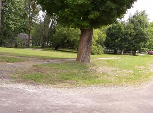 343 S Hemlock St, Evart, MI