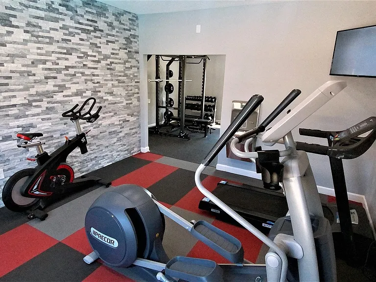 Convenient Apartment Gym Area