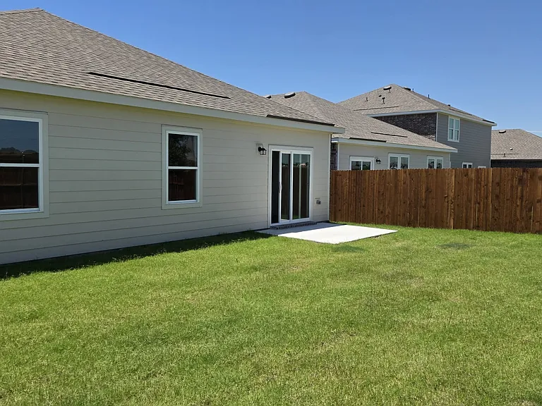 12732 Haymarket Rd — Photo 16