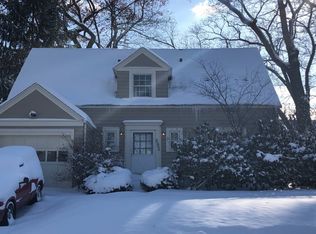 582 E Tuscarawas Ave, Barberton, OH 44203