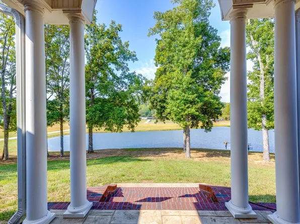 545 Longbranch Rd, Hohenwald, TN 38462