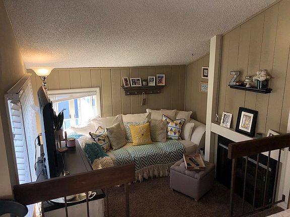 Area two steps down from Murphy bed