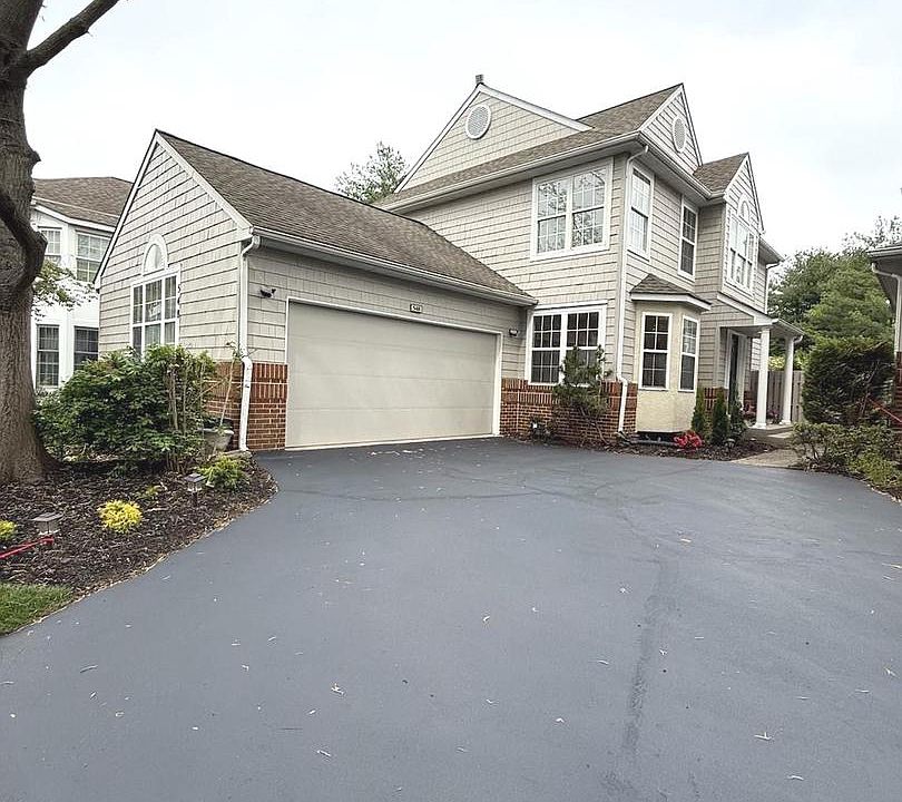 1st image of 548 Palmer Farm Dr