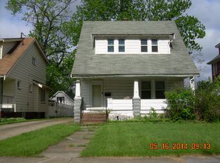 5228 Clement St, Maple Heights, OH 44137