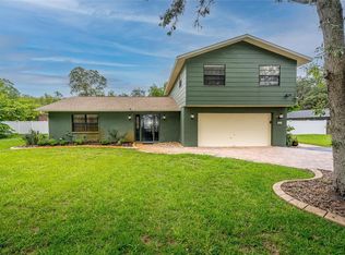 6601 Governors Dr, New Port Richey, FL 34655