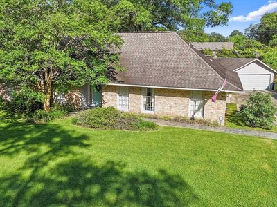1327 Meadow Lea Dr, Baton Rouge, LA, 70808