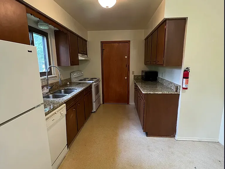507 N Washington St #3 — Photo 4