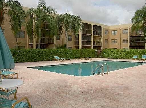 5th image of 7100 Nova Dr APT 305A