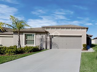 10435 Carloway Hills Dr, Wimauma, FL 33598