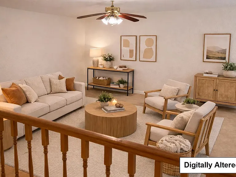 2951 Driftwood Dr — Photo 2