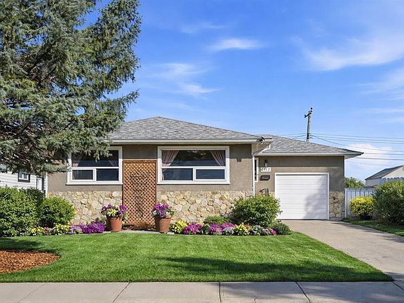 2nd image of 6112 W Buckthorn Rd NW