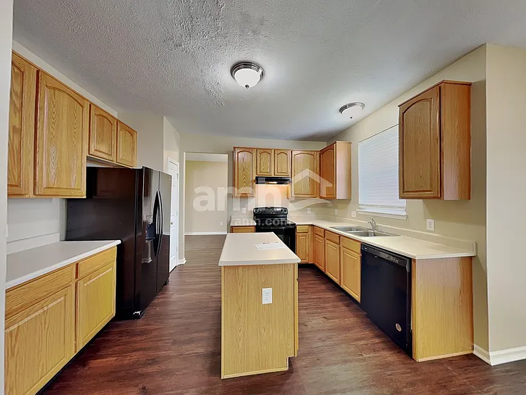 6702 Meadow View Ct — Photo 3