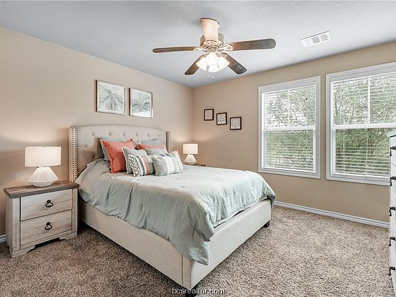 3rd image of 3504 Kenyon Dr
