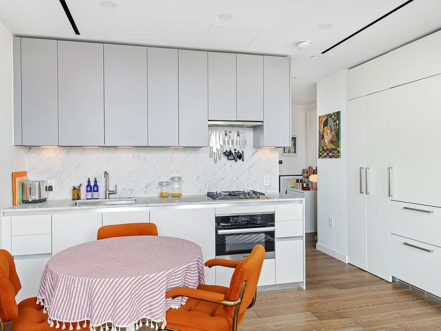 287 East Houston Street — Photo 3