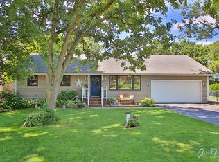 7417 Villa Vis, Spring Grove, IL 60081