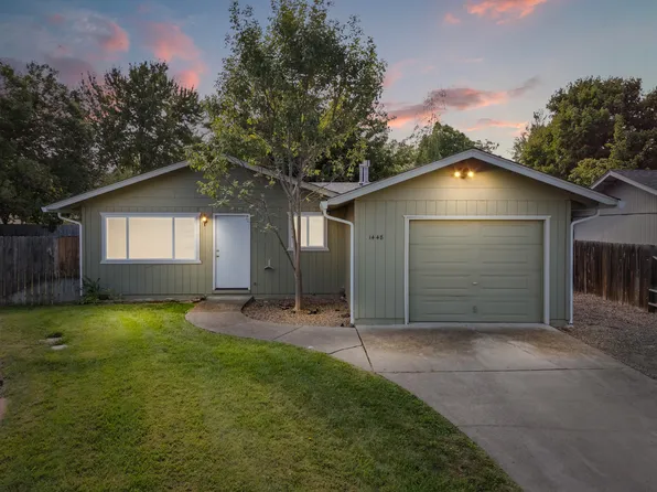 1448 Carolyn Cir, Medford, OR 97504