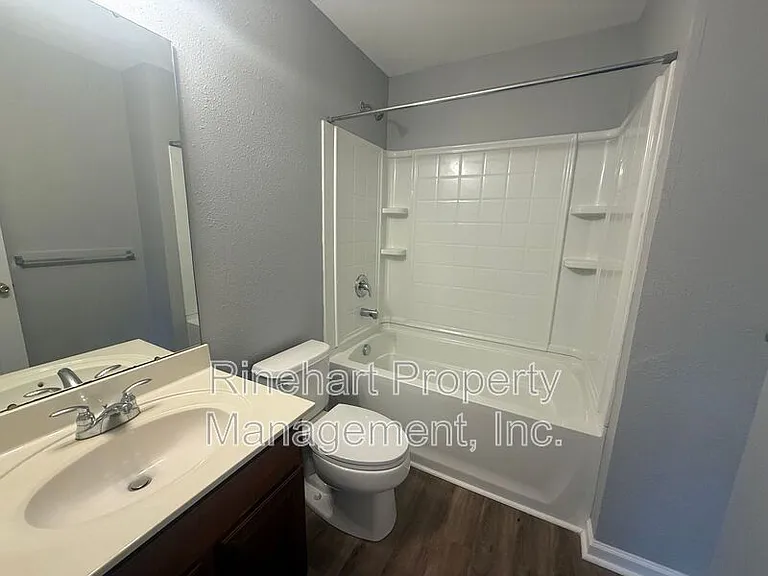 1458 Harpers Inlet Dr — Photo 12
